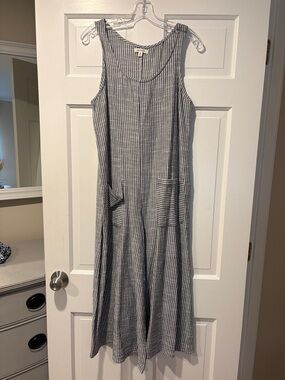 Sleeveless Striped Jumpsuit with Front Patch Pockets - Blue/White